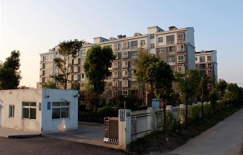 江陵縣職業(yè)技術(shù)教育中心學(xué)校