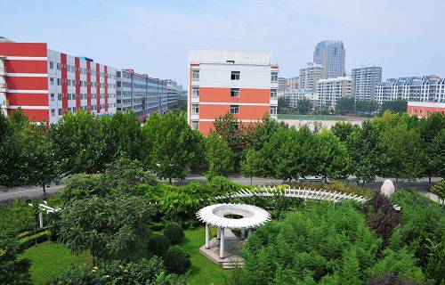 新鄉(xiāng)市第三技工學校