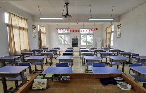 湖北現(xiàn)代技術(shù)學(xué)校