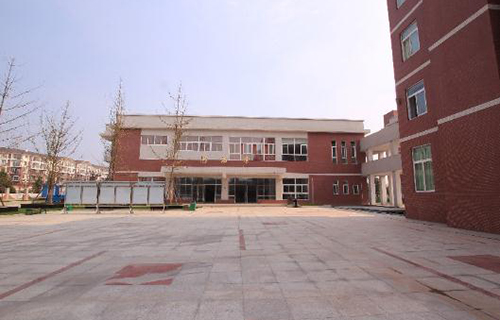 都江堰市技工學(xué)校