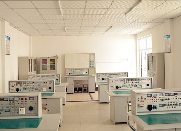 鄰水柑子職業(yè)技術(shù)學(xué)校