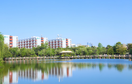 四川城市技師學(xué)院