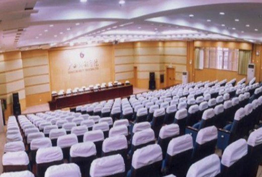 河池衛(wèi)生學校