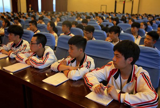 重慶市醫(yī)藥學(xué)校