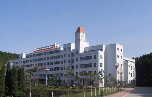 四川省綿陽旅游學校