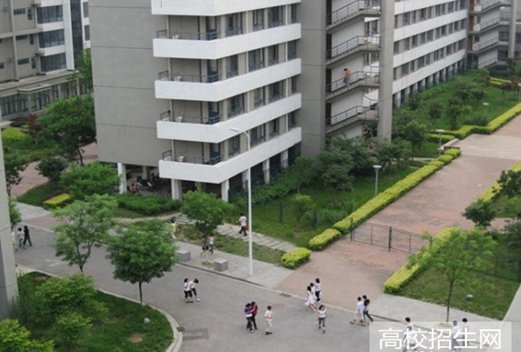 達(dá)州萼山職業(yè)技術(shù)學(xué)校