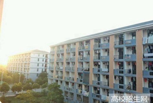 四川省會理現(xiàn)代職業(yè)技術(shù)學校