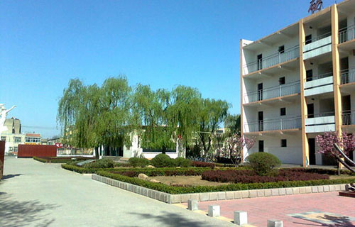 四川省宜賓縣高場職業(yè)中學(xué)校