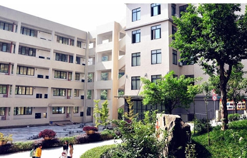 廣元市交通技工學(xué)校