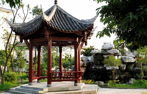 四川愛華職業(yè)學院