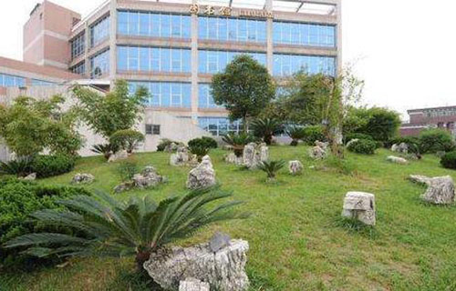 四川省廣漢市職業(yè)中專學校