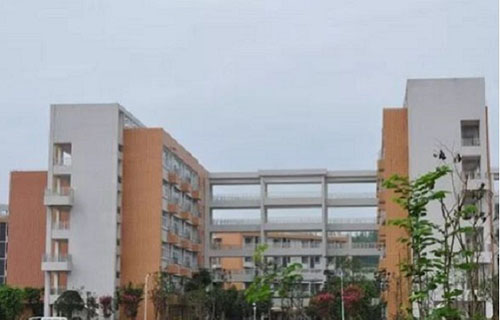 德陽弘正運(yùn)動職業(yè)學(xué)校