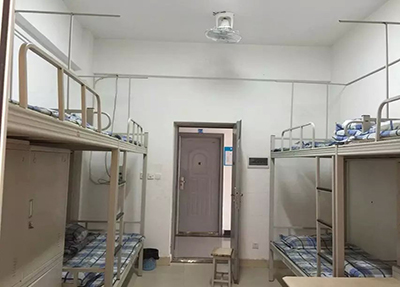 成都華商理工職業(yè)學(xué)校