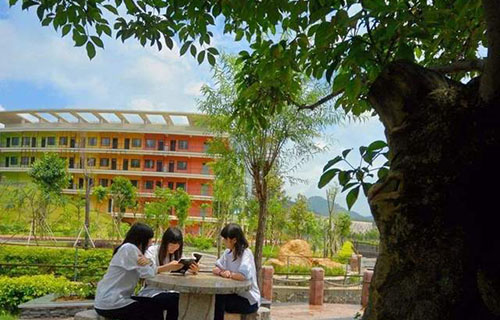 四川現(xiàn)代職業(yè)學(xué)院