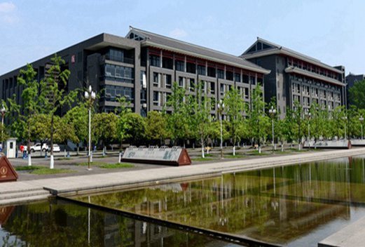 四川省達(dá)州中醫(yī)學(xué)校