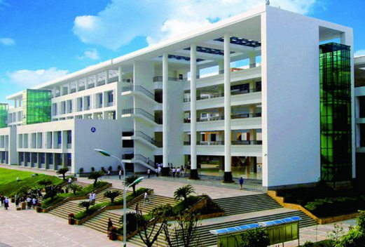 重慶科技學(xué)院成人教育學(xué)院