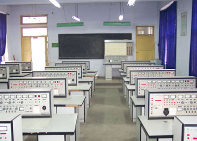 四川省德陽黃許職業(yè)中專學(xué)校