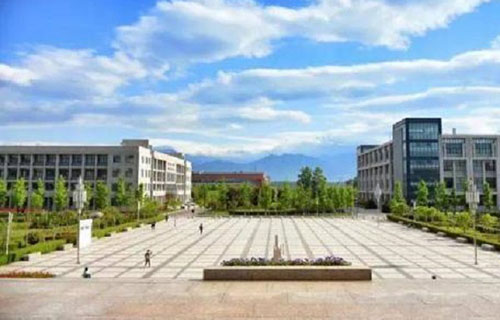 綿陽(yáng)世紀(jì)石油工程技術(shù)學(xué)校