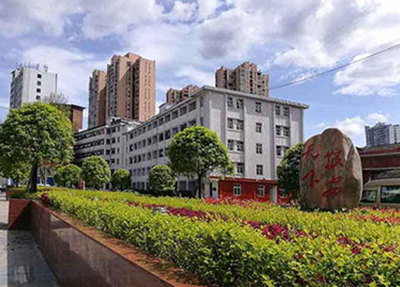 瀘州市江南職業(yè)中學(xué)校