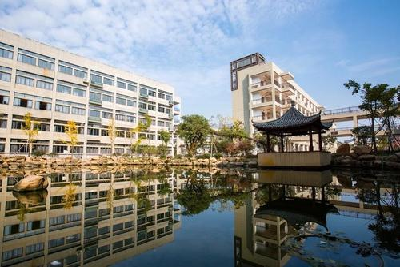 南部縣職業(yè)技術(shù)學(xué)校