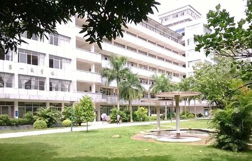 廣西電力職業(yè)技術(shù)學(xué)院