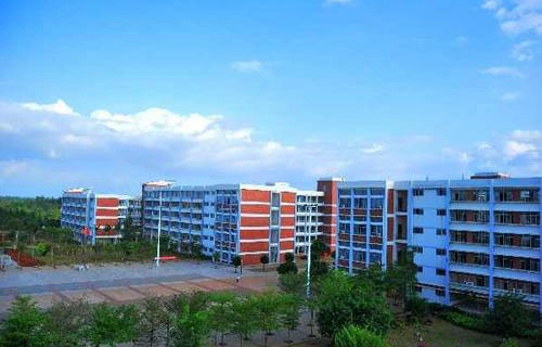 河池市機(jī)電工程學(xué)校