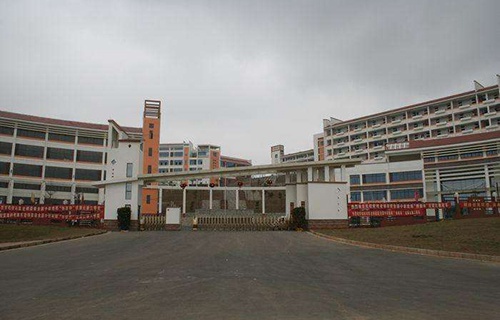 南寧機電工程學校