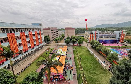 南寧武鳴區(qū)職業(yè)技術(shù)學(xué)校