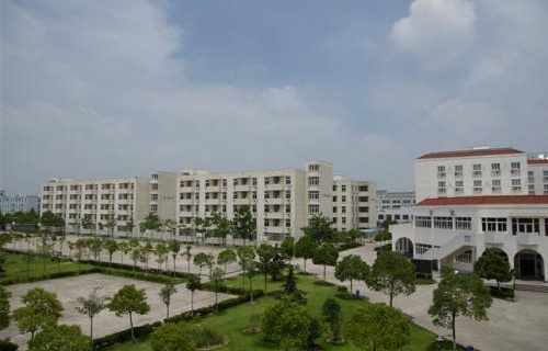 柳州民族中等專業(yè)學(xué)校