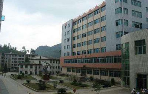 柳州市制劑醫(yī)藥技工學(xué)校