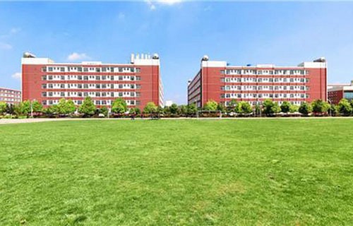 廣西壯族自治區(qū)柳州化工技工學(xué)校