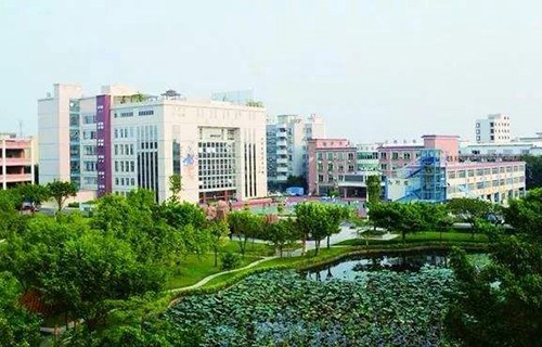 廣西桂林商貿(mào)旅游技工學(xué)校