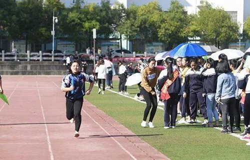 桂林旅游職業(yè)中等專(zhuān)業(yè)學(xué)校