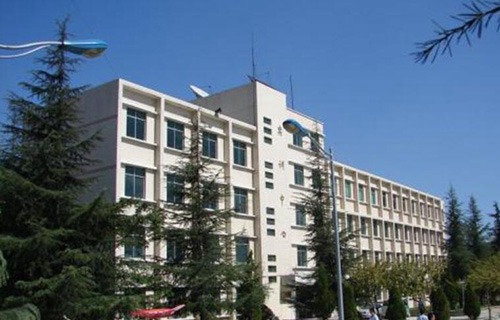 桂林陽朔西街外國語學(xué)校