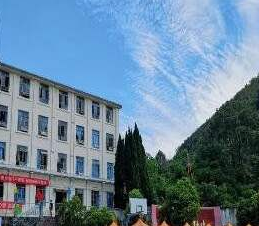 四川航天高級(jí)技工學(xué)校