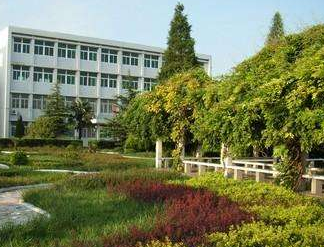 綿陽靈創(chuàng)電子信息技術(shù)學(xué)校