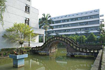 四川瀘州天星影視藝術(shù)學(xué)校