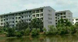 瀘州市交通技工學校