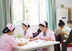 內江醫(yī)科學校