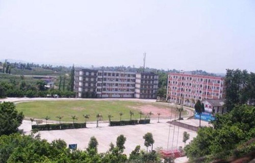 岑溪中等職業(yè)技術(shù)學(xué)校