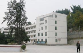 三臺(tái)縣樂安職業(yè)高級(jí)中學(xué)