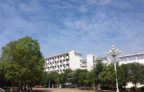 欽州市第三職業(yè)技術(shù)學(xué)校