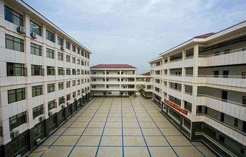 廣西欽州農(nóng)業(yè)學(xué)校