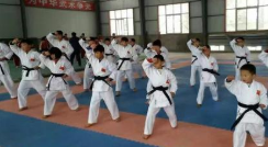 廣安康泉文武學(xué)校