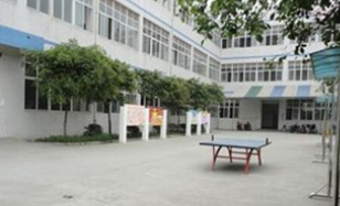 成都華盛航空港職業(yè)學(xué)校