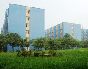 成都龍泉職業(yè)技術(shù)學(xué)校