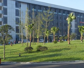 成都電焊機(jī)廠技工學(xué)校