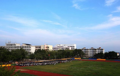 平南縣第一中等職業(yè)技術(shù)學(xué)校