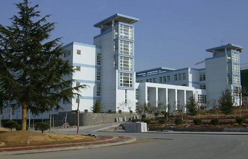 賀州市八步區(qū)職業(yè)技術(shù)學(xué)校