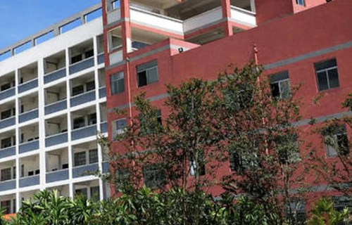 六盤水市鐘山區(qū)職業(yè)技術(shù)學(xué)校